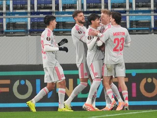 Futbalisti Lyonu sa tešia z gólu