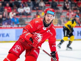 Marko Daňo v drese HC Oceláři Třinec.