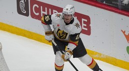 Pavel Dorofejev v drese Vegas.