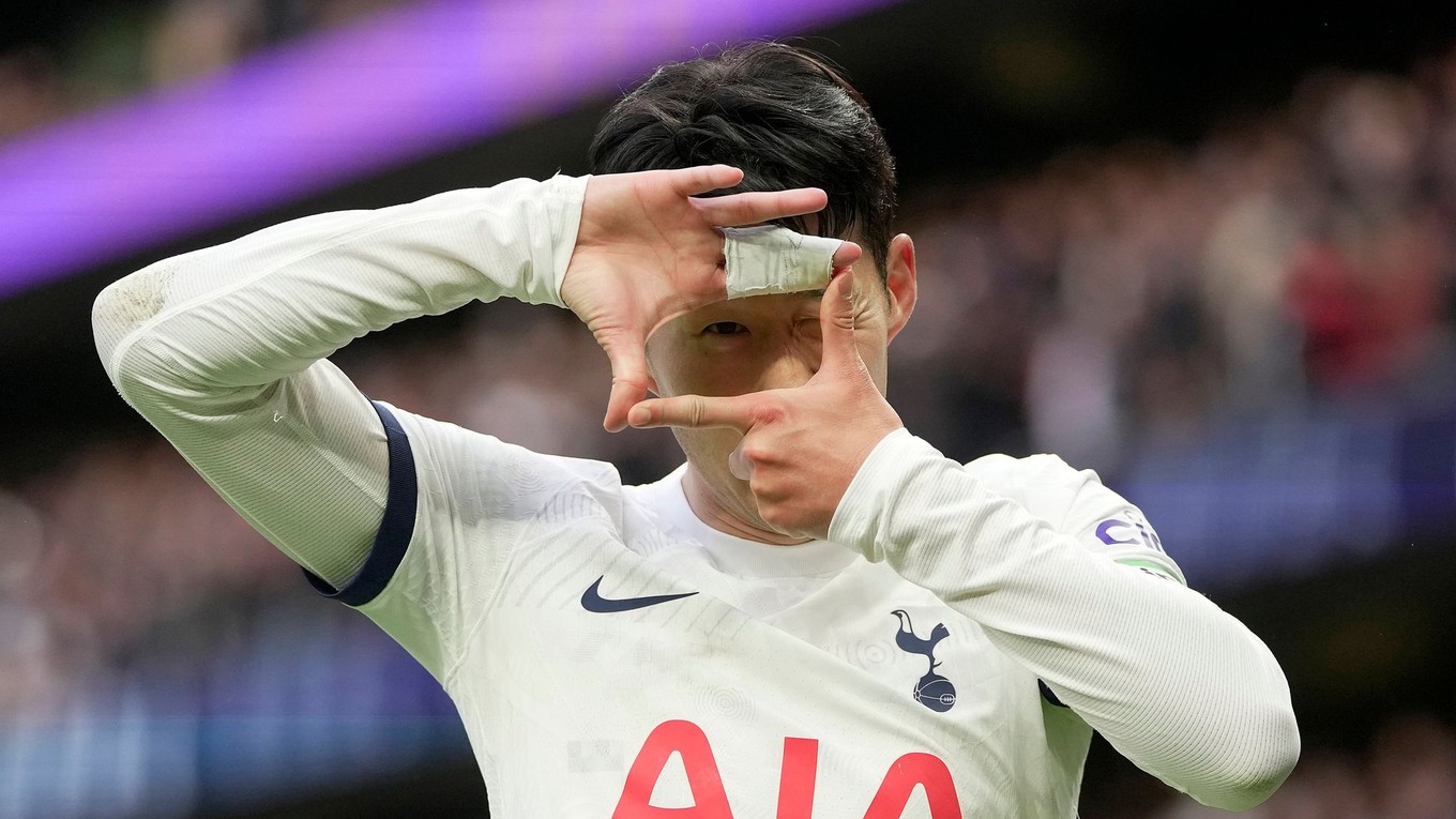 Son Heung-min v drese Tottenhamu Hotspur.
