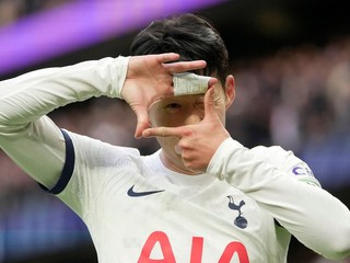 Son Heung-min v drese Tottenhamu Hotspur.

