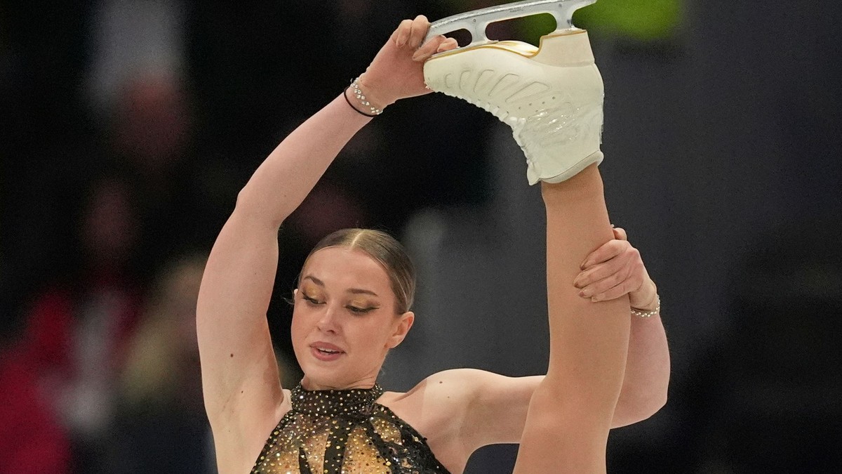 Slovenka Vanesa Šelmeková počas krátkeho programu na MS v krasokorčuľovaní v Bostone.