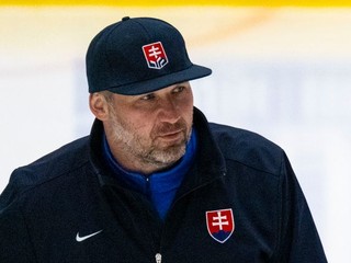 Tréner brankárov Slovenska Ján Lašák počas MS v hokeji 2025.