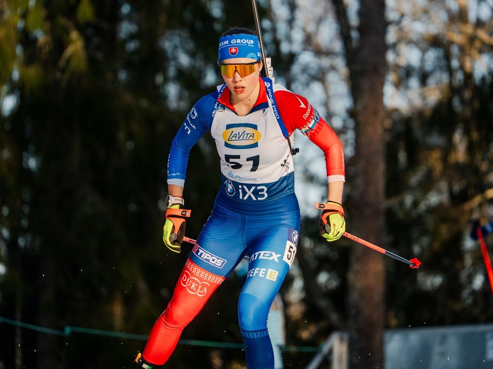 Ema Kapustová v šprinte v Otepää. 