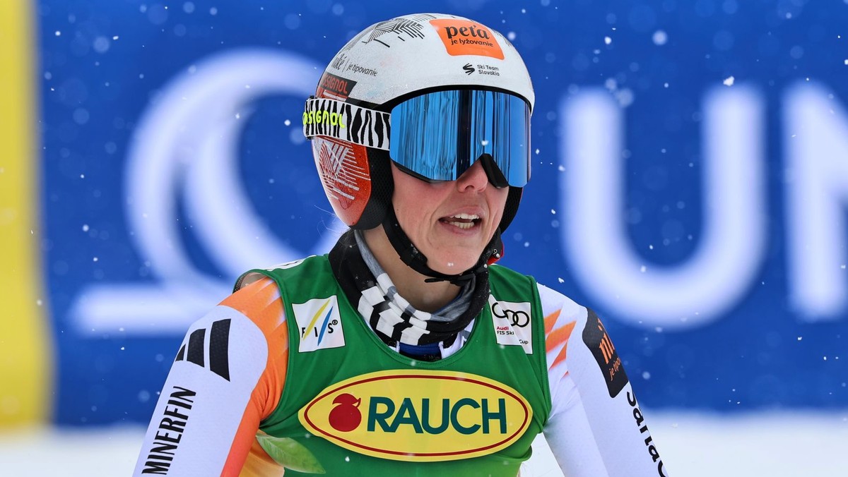 Petra Vlhová reaguje v cieli počas 2. kola obrovského slalomu Svetového pohára v Söldene. 
