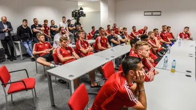 Prednášku proti manipulovaniu zápasov si vypočuli aj hráč Spartaka Trnava.