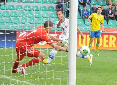 U17-SR-ŠVÉDSKO-ME U17 2013.jpg