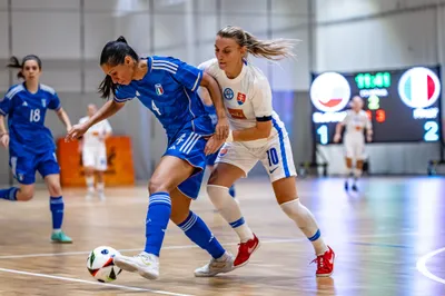 Futsal SRWA-SVK-TAL-Nikola Rybanská-Bruna Da Silva Borges_Prípravný zápas 090924 5.jpg