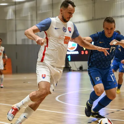 FUTSAL-SVK-FIN-Tomáš Drahovský-Markus Rautiainen-Prípravný zápas.jpg