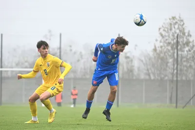 20241117_U16-SVK-ROU-Alexandru Telehoi, Alex Vrábel_115503.jpg