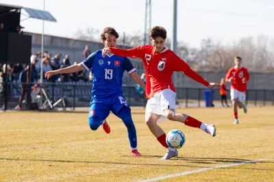 Dominik Ščibrány (17), Ali Karadas (12).jpg