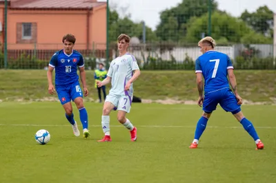 Maxim Mateáš, James Wilson, Matej Riznič.jpg