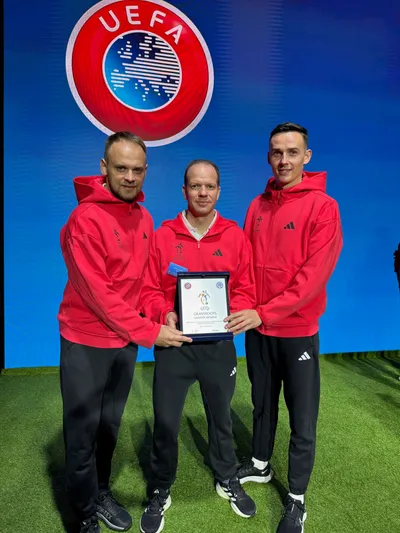 Serial - oddelenie grassroots - Janoško, Lupták Martin Lukáč