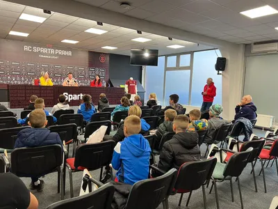 Hlavná cena_Majstri Slovenska 2025_McD Cup_diskusia.jpeg