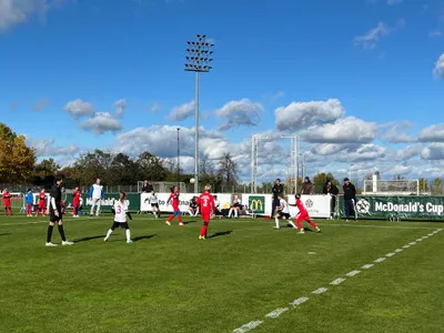 Hlavná cena_Majstri Slovenska 2025_McD Cup_ priateľský zápas (2).jpeg