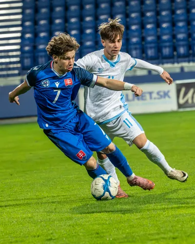 U17SVK4.jpg