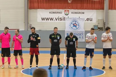 Dohrávka 10.kola Niké Futsal Extraligy Futsal Team Komárno - Pinerola 1994 Futsal Academy BA 8:3