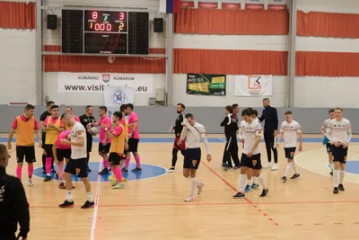 Dohrávka 10.kola Niké Futsal Extraligy Futsal Team Komárno - Pinerola 1994 Futsal Academy BA 8:3