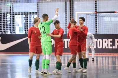 Portugal
Bielorrussia
Ronda de Elite de acesso ao Campeonato da Europa Sub 19 Futsal
Pavilhão Multiusos Fafe
Ronda 3
Época 2022/2023

- Futsal
- Futsal Formacao
- Ronda de Elite de acesso ao Campeonato da Europa Sub 19
- Jogo
- Portugal
- eslovaquia