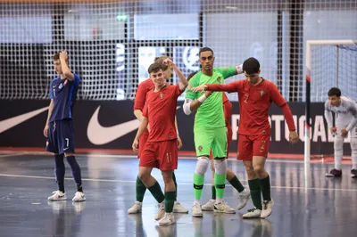 Portugal
Bielorrussia
Ronda de Elite de acesso ao Campeonato da Europa Sub 19 Futsal
Pavilhão Multiusos Fafe
Ronda 3
Época 2022/2023

- Futsal
- Futsal Formacao
- Ronda de Elite de acesso ao Campeonato da Europa Sub 19
- Jogo
- Portugal
- eslovaquia