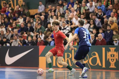 Portugal
Bielorrussia
Ronda de Elite de acesso ao Campeonato da Europa Sub 19 Futsal
Pavilhão Multiusos Fafe
Ronda 3
Época 2022/2023

- Futsal
- Futsal Formacao
- Ronda de Elite de acesso ao Campeonato da Europa Sub 19
- Jogo
- Portugal
- eslovaquia