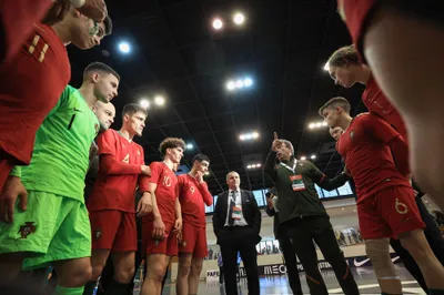 Portugal
Bielorrussia
Ronda de Elite de acesso ao Campeonato da Europa Sub 19 Futsal
Pavilhão Multiusos Fafe
Ronda 3
Época 2022/2023

- Futsal
- Futsal Formacao
- Ronda de Elite de acesso ao Campeonato da Europa Sub 19
- Jogo
- Portugal
- eslovaquia