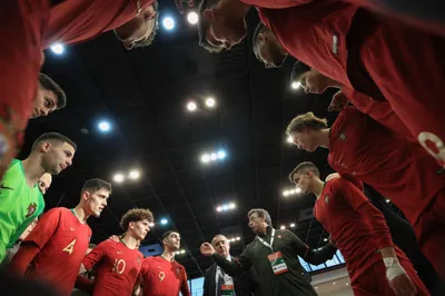 Portugal
Bielorrussia
Ronda de Elite de acesso ao Campeonato da Europa Sub 19 Futsal
Pavilhão Multiusos Fafe
Ronda 3
Época 2022/2023

- Futsal
- Futsal Formacao
- Ronda de Elite de acesso ao Campeonato da Europa Sub 19
- Jogo
- Portugal
- eslovaquia