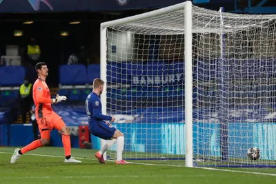Timo Werner strieľa gól v zápase Chelsea - Real Madrid.