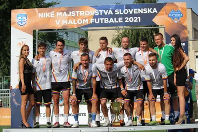 Vicemajstri SR v malom futbale Vokup clim Prešov.