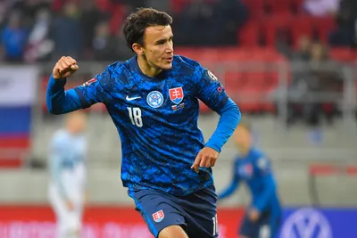 Dávid Strelec sa teší po strelenom góle v zápase kvalifikácie MS vo futbale 2022 Slovensko - Slovinsko.