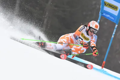 Petra Vlhová počas obrovského slalomu v Kranjskej Gore 2023.