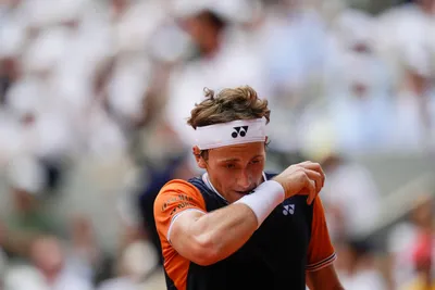 Nórsky tenista Casper Ruud vo finále dvojhry mužov na Roland Garros. 