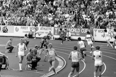 Štafeta mužov na 4x400 m na MS v Helsinkách 1983.