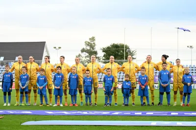 Na snímke základná jedenástka Rumunska počas zápasu Ligy národov žien 2. skupiny B-divízie Slovensko - Rumunsko v utorok 31. októbra 2023 v Senci. FOTO TASR - Lukáš Grinaj


- SR Senec šport futbal LN ženy 2. sk. B-divízia BAX
- Slovensko - Rumunsko