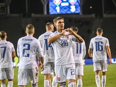 MUŽI A DÁVID ĎURIŠ AZR SVK 10_2024.jpg