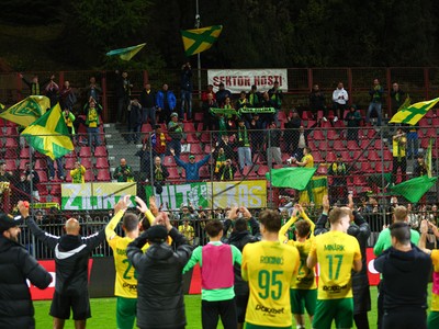 SR Futbal Slovnaft Cup SP 1/2 odveta Podbrezová Žilina BBX.jpg