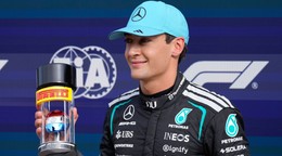 Britský jazdec F1 George Russell.