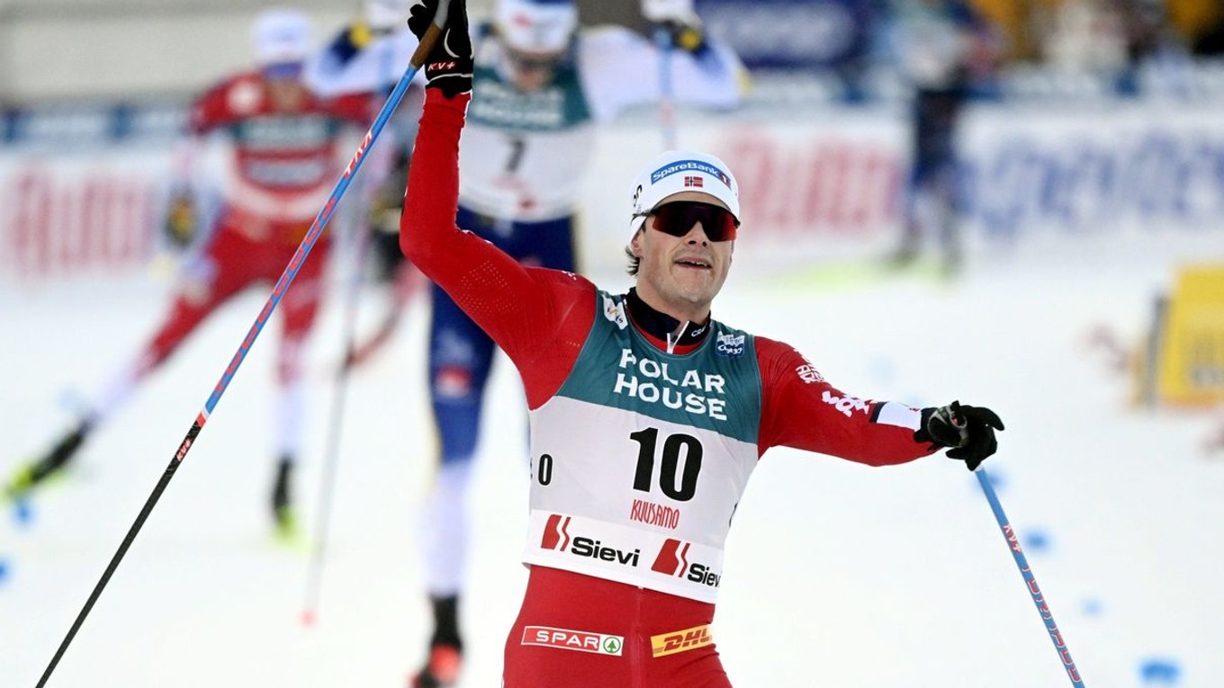 Nór Harald Östberg Amundsen sa teší z víťazstva v pretekoch na 20 km voľne v Ruke.