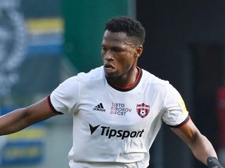 Abdulrahman Taiwo v drese FC Spartak Trnava.