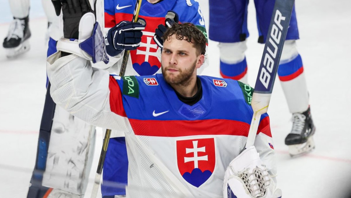 Slovenskí reprezentanti po zápase Slovensko - Kanada vo štvrťfinále MS v hokeji 2024.