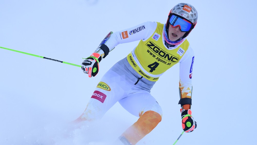 Vlhová sa trápila a skončila mimo top 10. Obrovský slalom vyhrala Hectorová