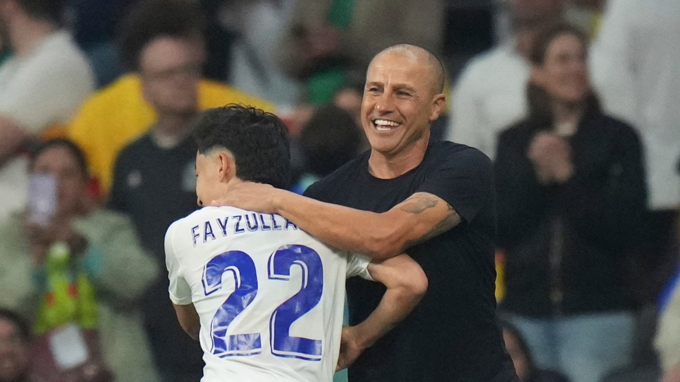 Tréner Uzbekistanu Fabio Cannavaro počas MS vo futbale 2026