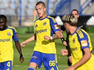 Abdul Zubairu, Martin Bednár a Artúr Musák (všetci Michalovce).