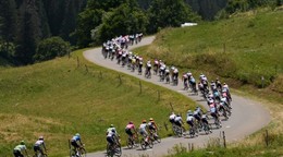 19. etapa na Tour de France 2026 dnes. Aké výsledky ponúkne piatok? Sledujte preteky LIVE.