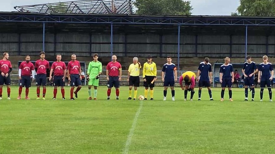 Je medzi nimi vyše 62-ročný rozdiel. Zvládli to s prehľadom, chválil ich delegát