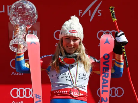 Mikaela Shiffrinová prvýkrát získala veľký krištáľový glóbus v sezóne 2016/2017.