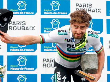 Peter Sagan vyhral monumentálnu klasiku Paríž - Roubaix 2018.