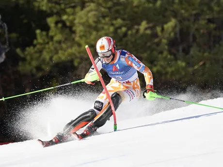 Petra Vlhová počas slalomu v Lienzi 2023.