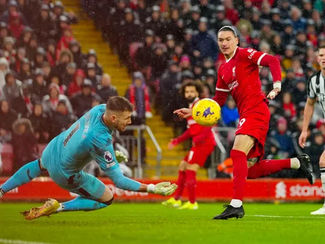 Martin Dúbravka v zápase Liverpool FC - Newcastle United.