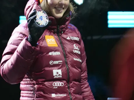 Petra Vlhová pôjde na štart obrovského slalomu v Jasnej za Sarou Hectorovou. 